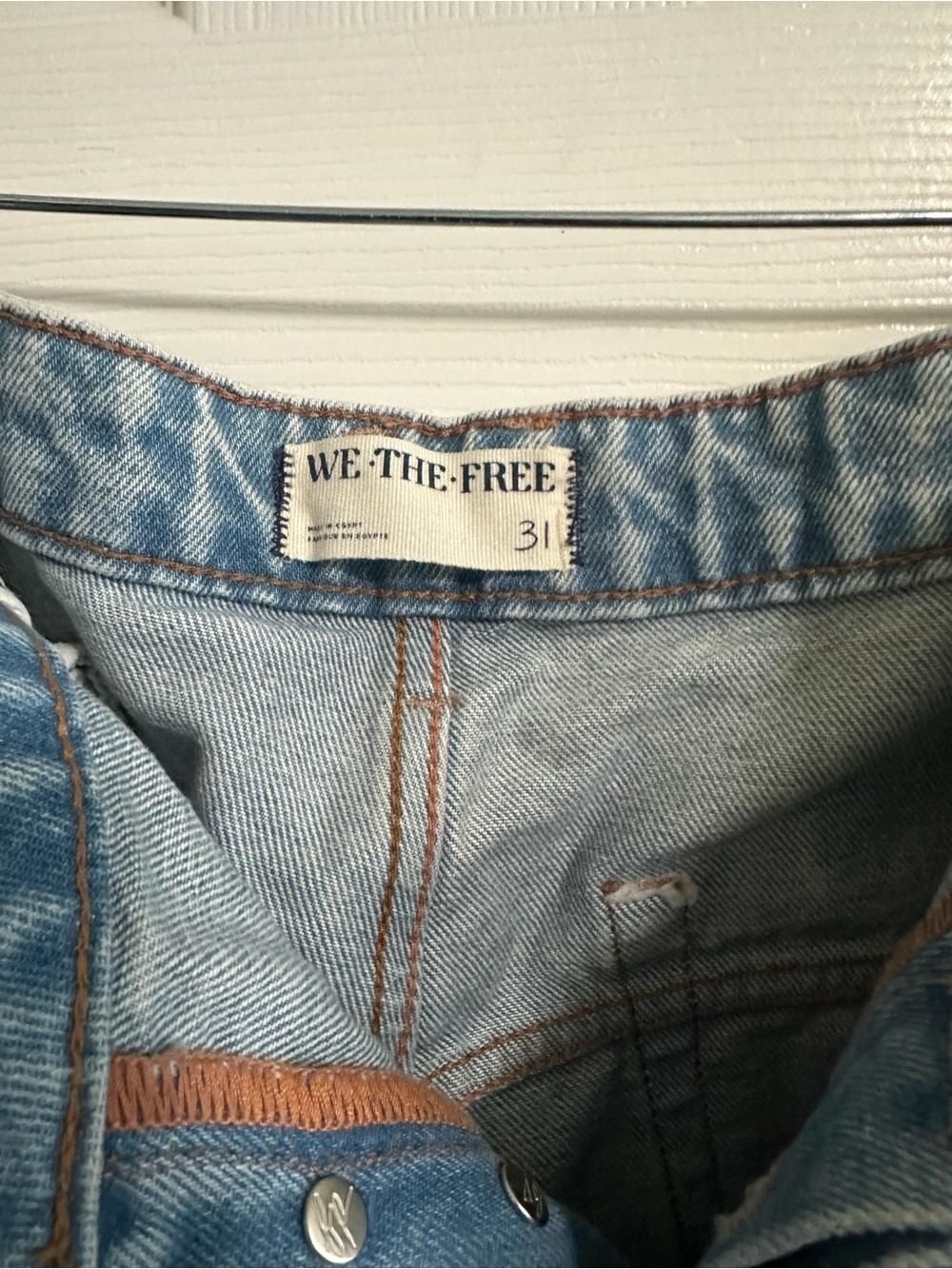 Free People We The Free Deep Trance Dropped Boyfriend Jeans - Button Fly 31 - Picture 6 of 9